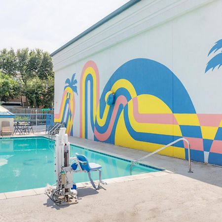 Sandcastle Inn タイビーアイランド エクステリア 写真